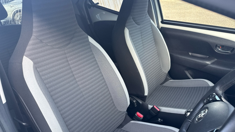 Toyota Aygo 1.0 VVT-i X-Trend 5dr Petrol Hatchback